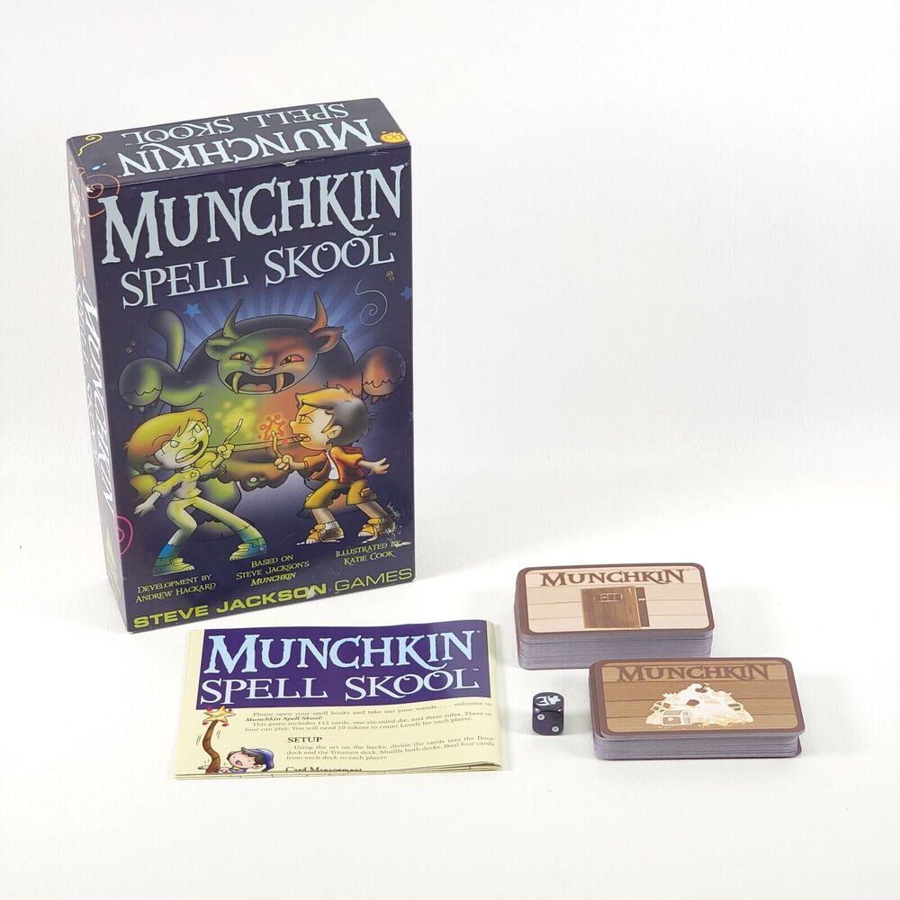 Munchkin Spell Skool Card Game by Steve Jackson Complete Game Open Box‎